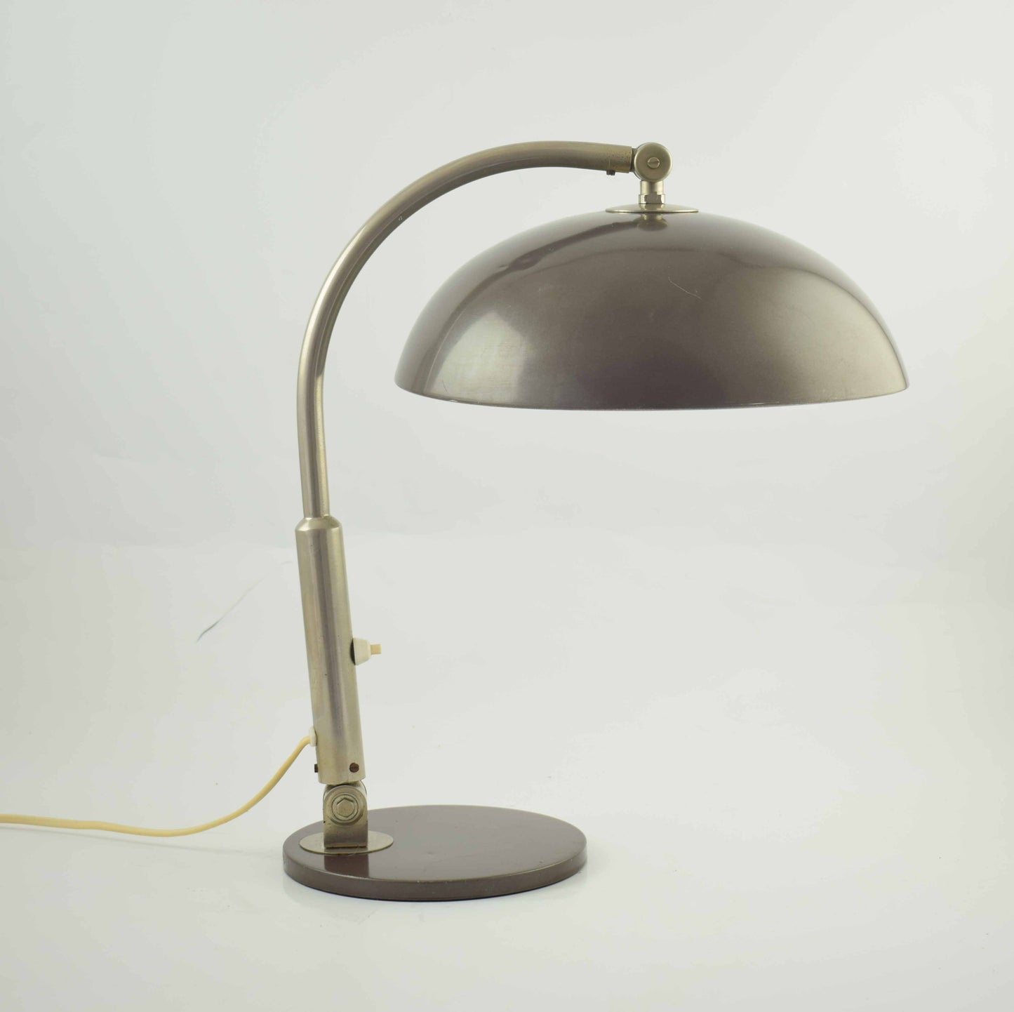 bauhaus, art deco, hala, busquet, tabe light, desk light, office, industrial, bedroom, mid century modern, dutch, kaiser dell, rietveld