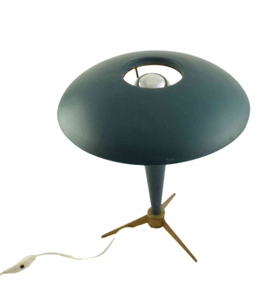 space age, louis kalff, gerald thurston, Henry Dreyfuss, Charles Ray Eames, Jonathan Ive, bauhaus, ufo desk lamp, lento hammerborg, henningsen ph5, jielde boulanger, stilnovo sciolari, industrial tablelamp