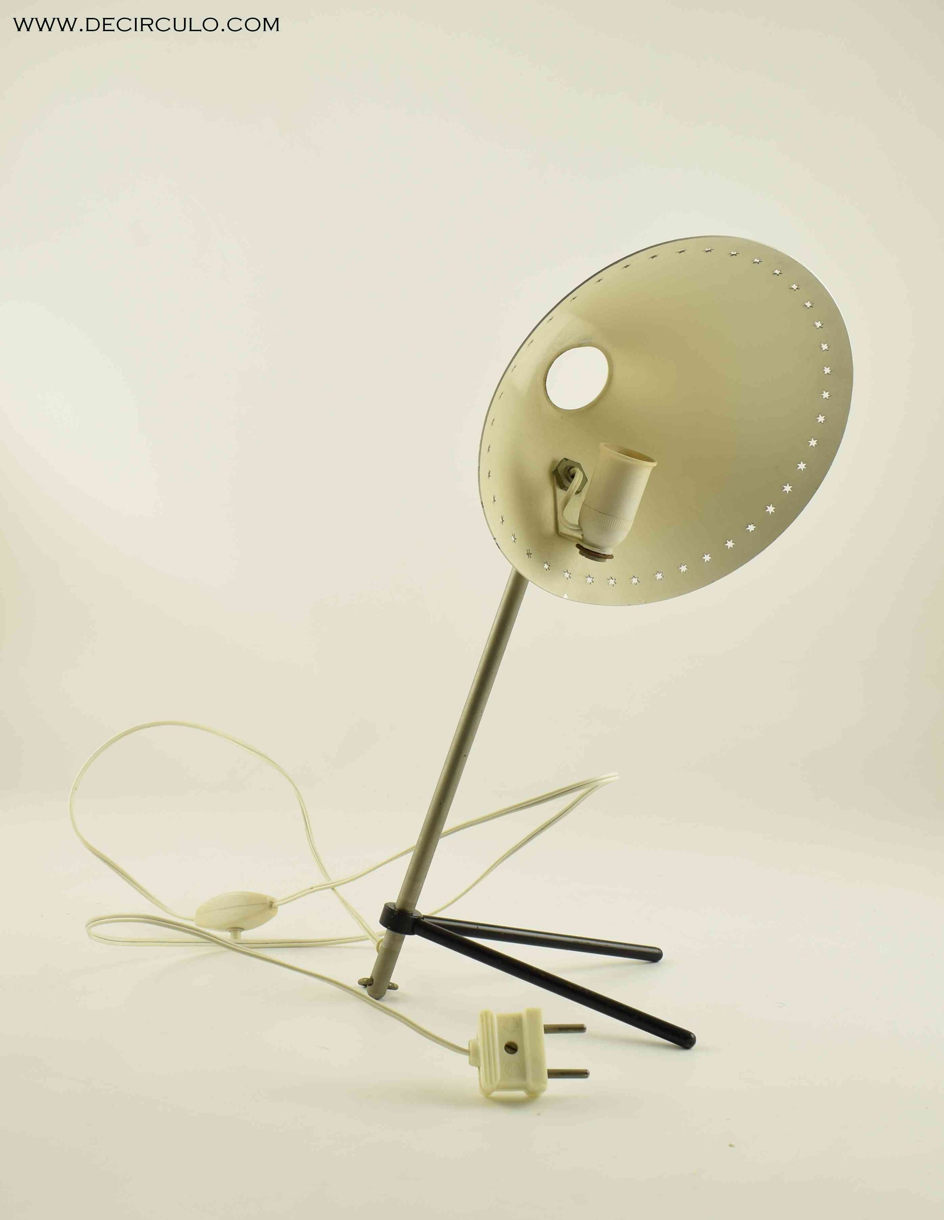 hala busquet, pinocchio pinokkio, industrial lamp, bedside lamp, desk light, dutch design, gispen raak dijkstra, minimalistic art, poulsen stilnovo, design icon eames, nelson eames pastoe, small tabe lamp, kalff sciolari rizzo