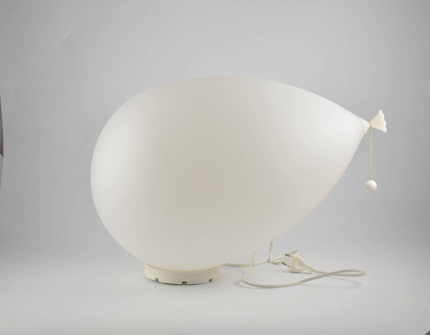 white design Balloon wall/ceiling light or Table lamp XL version