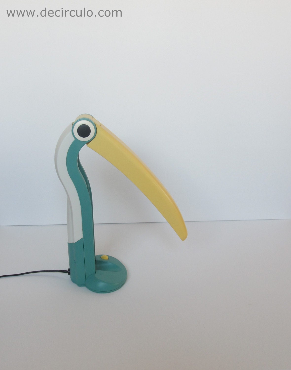 Retro toucan pelican desk table Lamp from huangslite, 1980's vintage great lighting for childrensroom bedroom or office workplace